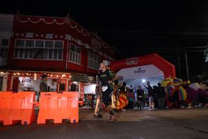 BIB: 
                            <button type="button" onclick="openModal(26222719)" class="btn btn-primary btn-sm float-right btn-popup" data-toggle="modal" data-target=".modal-high-quality">
                        <i class="fas fa-shopping-cart"></i> Add to Cart
                    </button>
                                            <button type="button" onclick="isThisMe(26222719, true)" class="btn btn-success btn-sm float-right btn-popup btn-isme hidden" data-toggle="tooltip" data-placement="bottom" title="นี่คือรูปของคุณใช่ไหม คลิกที่นี่เพื่อเอาเข้าอัลบั้ม">
                        <i class="fas fa-plus"></i> Add to album
                    </button>
                    <button type="button" onclick="isThisMe(26222719, false)" class="btn btn-warning btn-sm float-right btn-popup btn-isnotme hidden">
                        <i class="fas fa-ban"></i> Remove from album
                    </button>